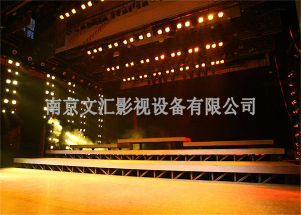升降舞臺(tái)